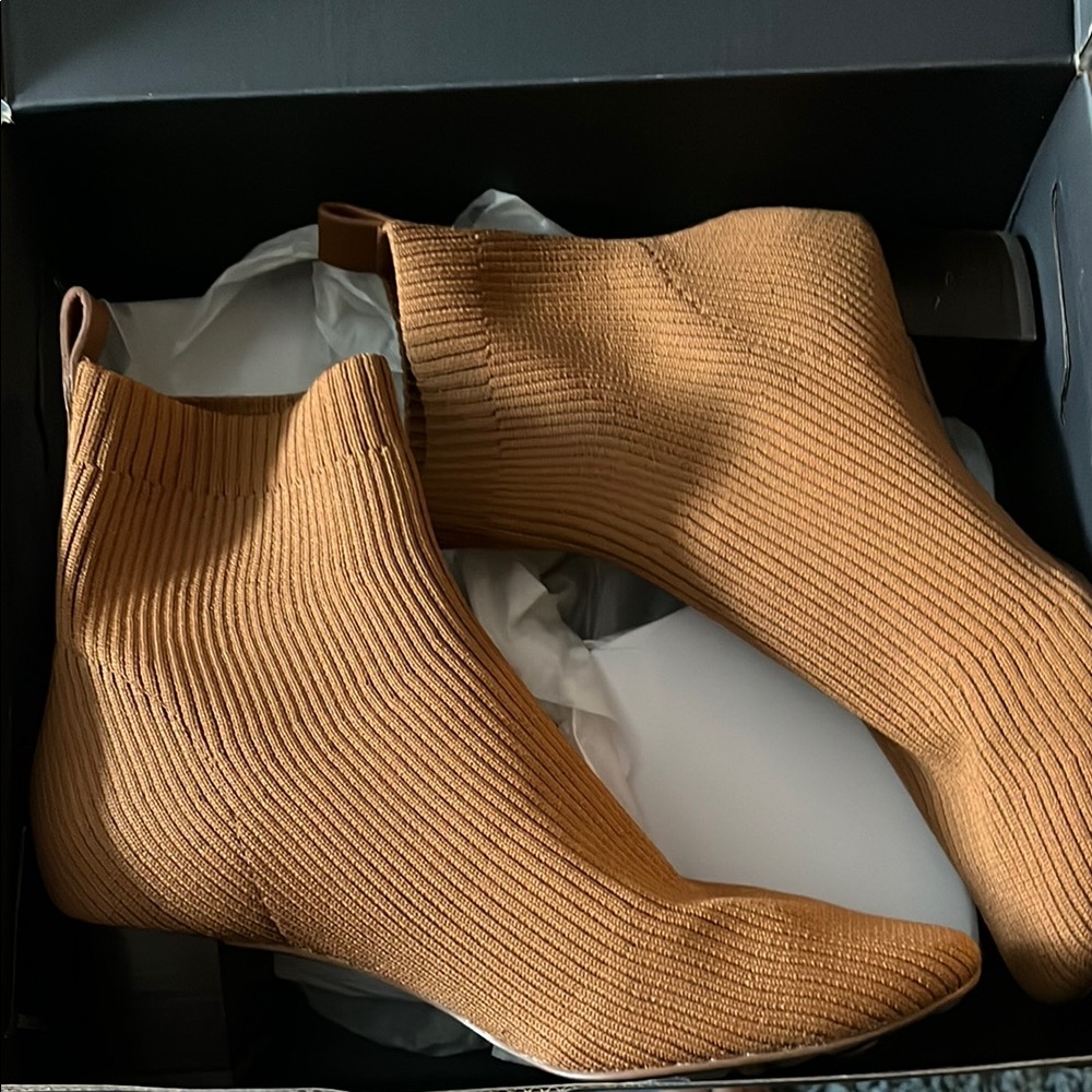 The Glove Boot - Everlane Tan Ankle Booties with Ribbed Texture